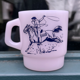 Red Rabbit Trading Milk Glass Mug - Pink