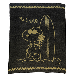 Pike Brothers 1969 Snoopy Blanket with leather carrier